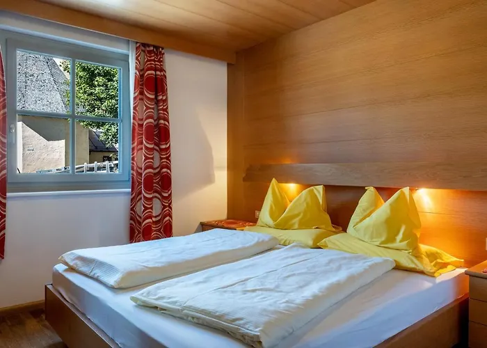 Apartment Cesa Soramurat 9 *