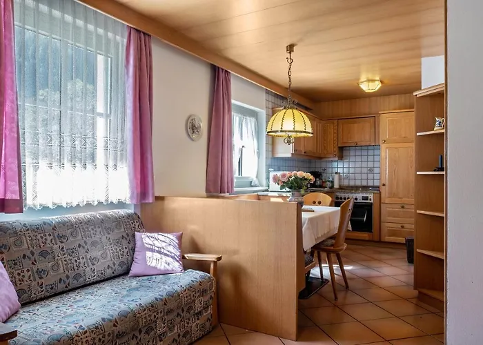 Cesa Soramurat 9 Apartment Canazei